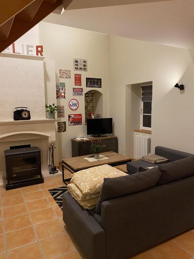 Gite " La Petite Maison" Livry  Екстер'єр фото